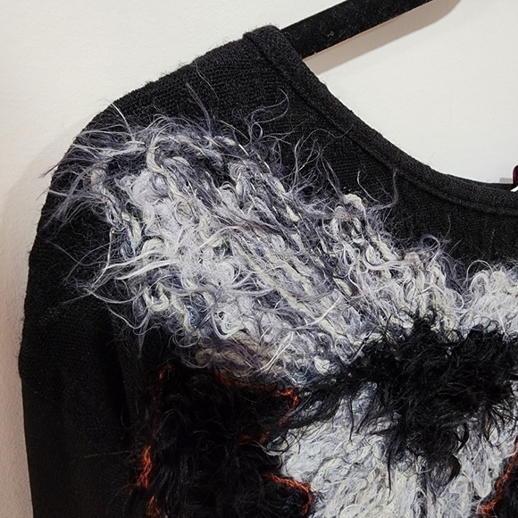 Save the Queen sweater top, size xs - Picture 2 of 7
